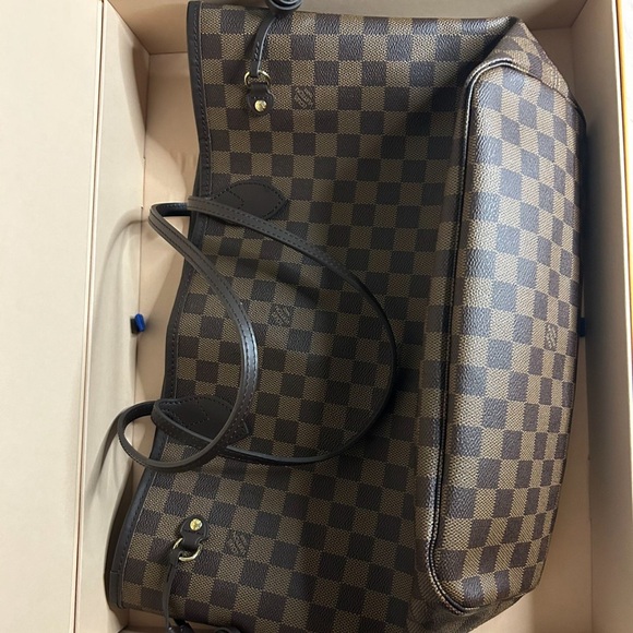 Authentic Louis Vuitton Neverfull MM pink interior set - Picture 3 of 11